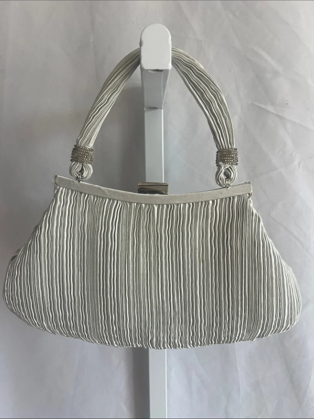 La Regale chic ivory